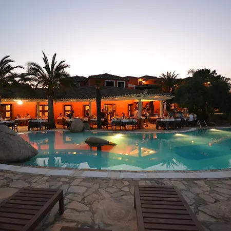 Felix - Galanias & Retreat