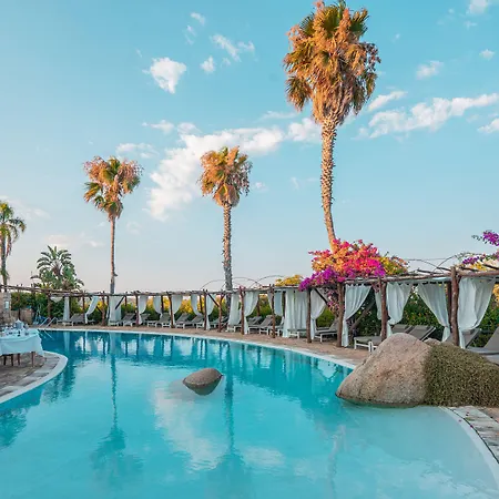 Felix - Galanias & Retreat Hotel