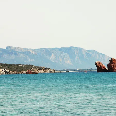 Felix - Galanias & Retreat Bari Sardo