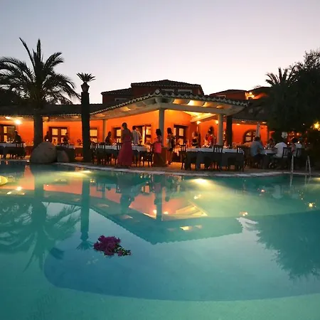 Felix - Galanias & Retreat Hotel