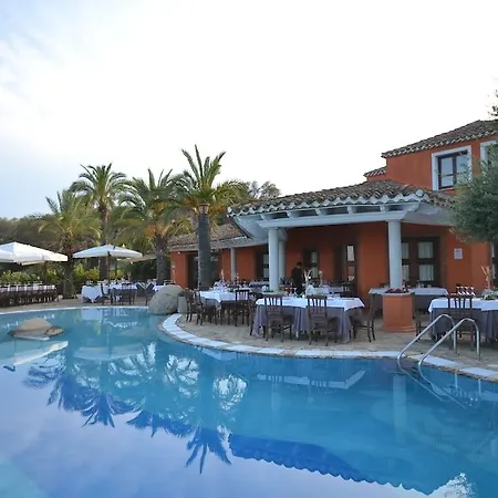 Felix - Galanias & Retreat Bari Sardo