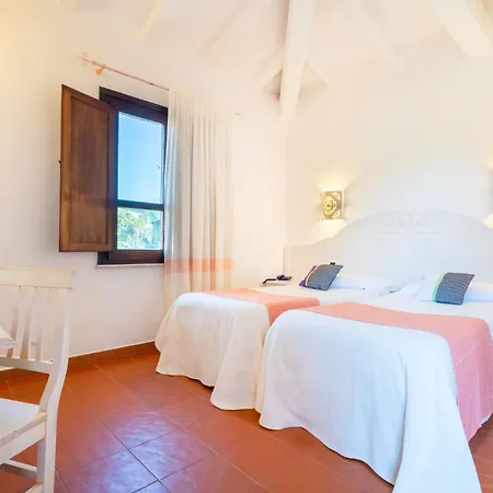 Felix - Galanias & Retreat Hotel Bari Sardo