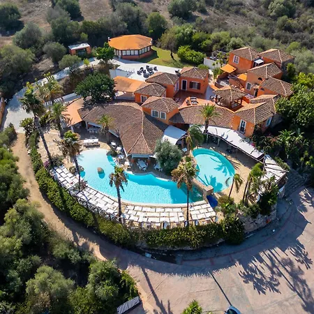 Felix - Galanias & Retreat 4* Bari Sardo