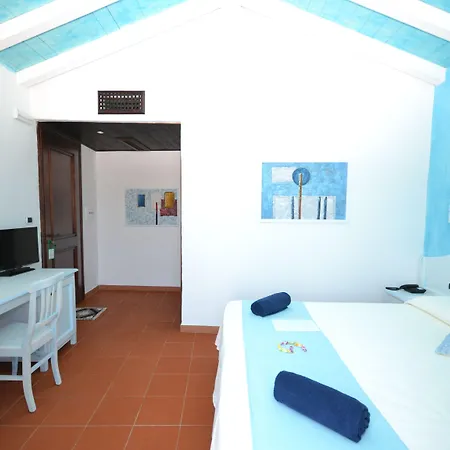 Felix - Galanias & Retreat Hotel Bari Sardo
