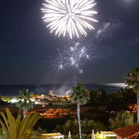 Felix - Galanias & Retreat Hotel
